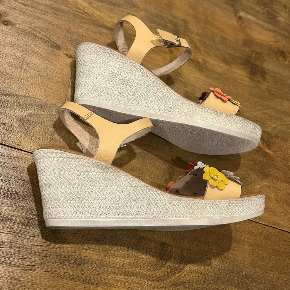 Sophia Milano Sandals 9.5 Ankle Straps Multicolor Leather Wedge Buckle Flowers - Picture 6 of 7